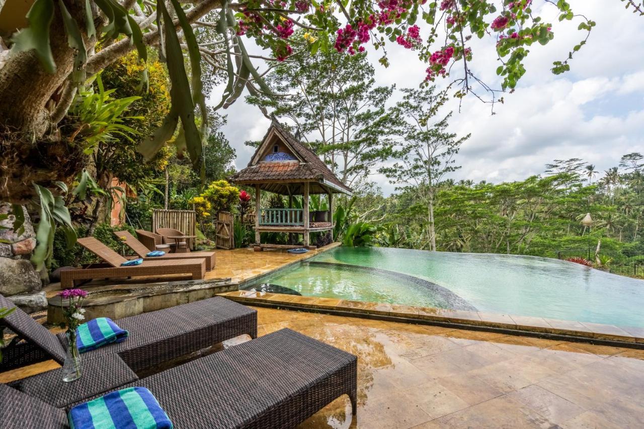 Tirta Asri Ubud Villa Экстерьер фото